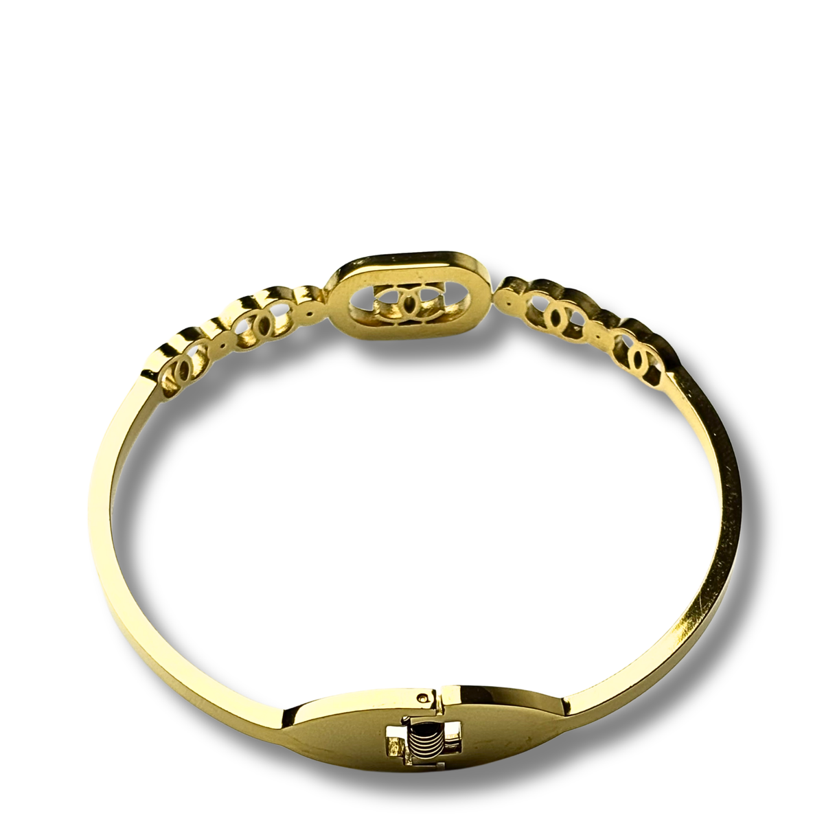 Elegant Gold Bracelet for Women – Premium Style