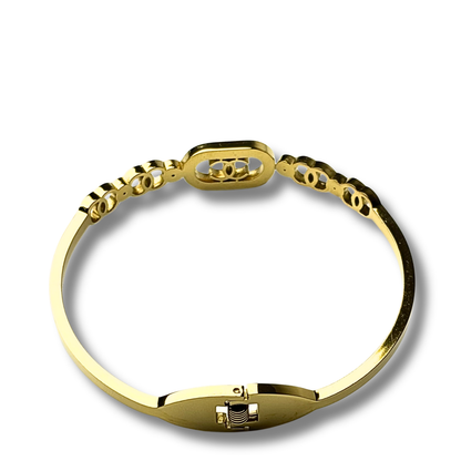 Elegant Gold Bracelet for Women – Premium Style