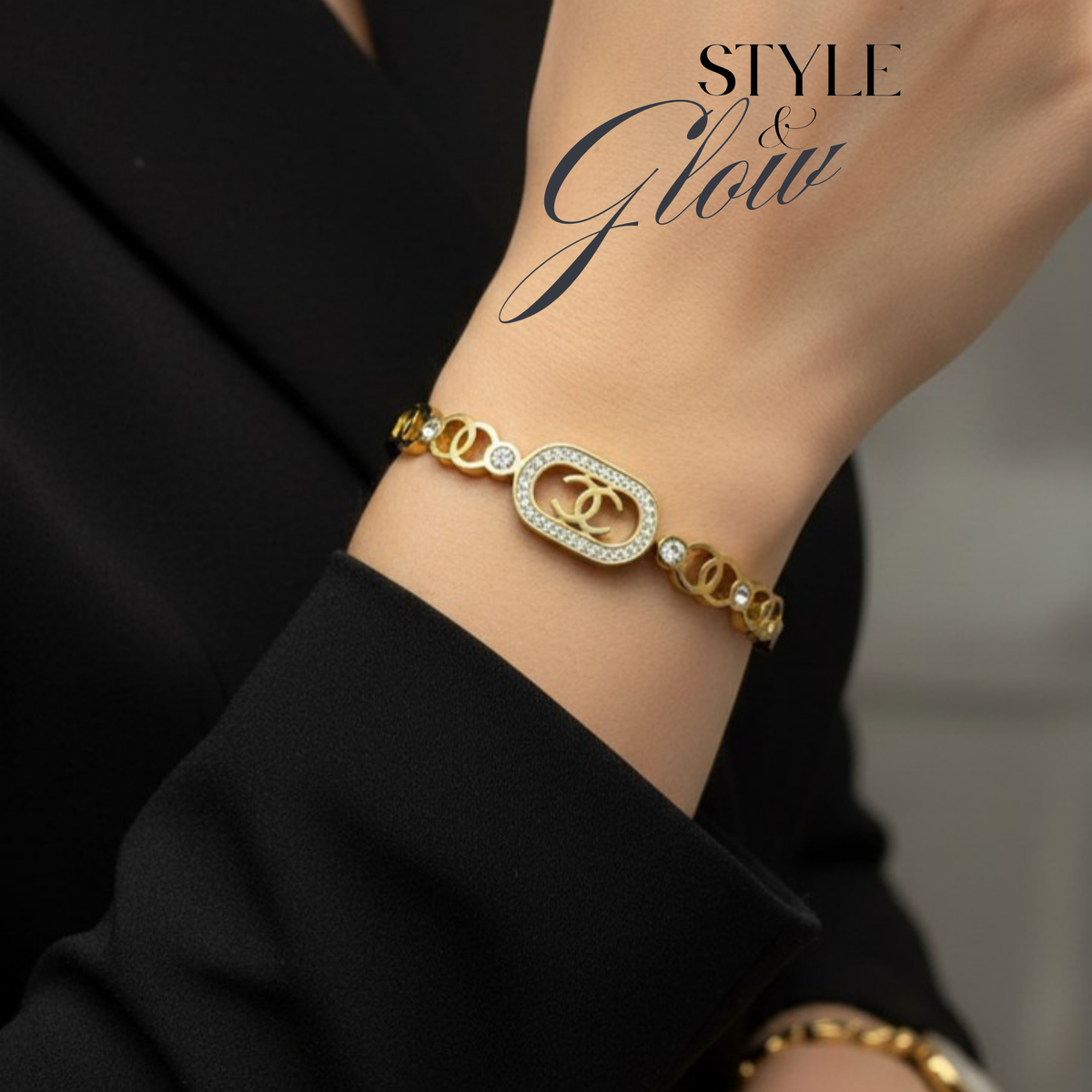 Elegant Gold Bracelet for Women – Premium Style
