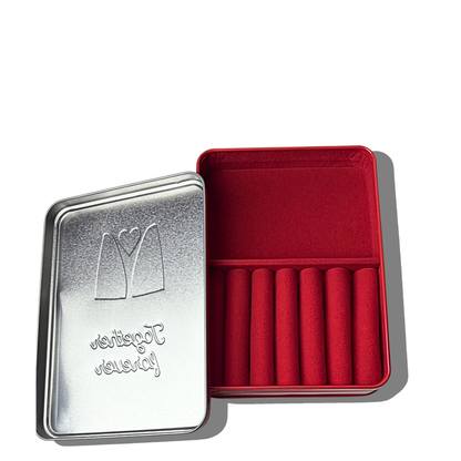Red jewelry Organizer